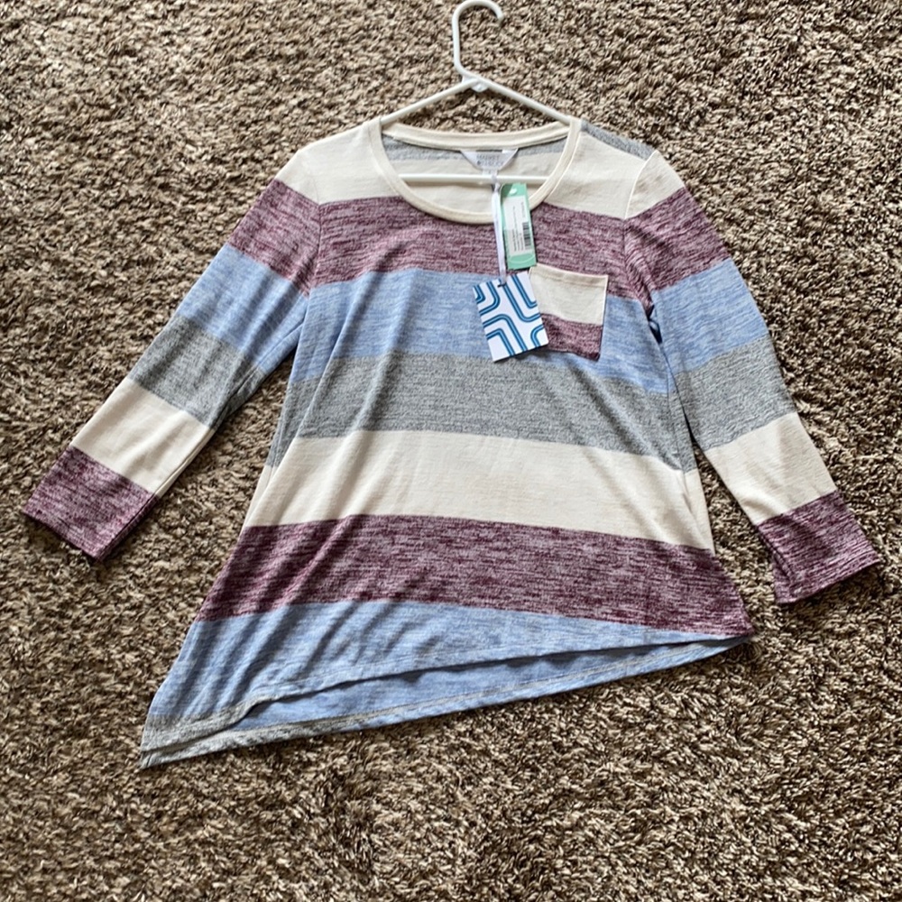 Market & Sprue Vreelan 1 pocket side knot knit top